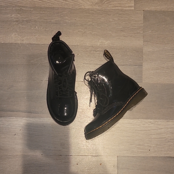 Dr. Martens Other - Dr. Martens Kids 1460 Patent Leather Boots in Black Kids Size 10